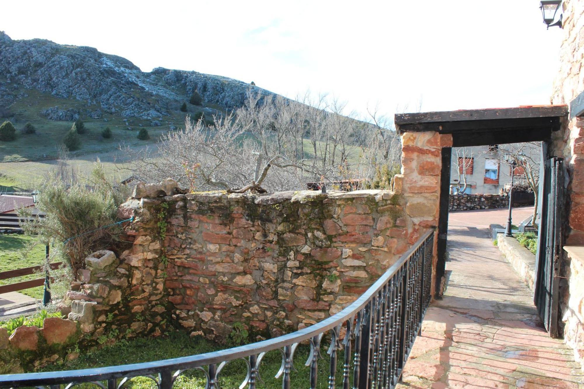 Espeja de San Marcelino La Chimenea De Soria I Y I I旅馆 外观 照片