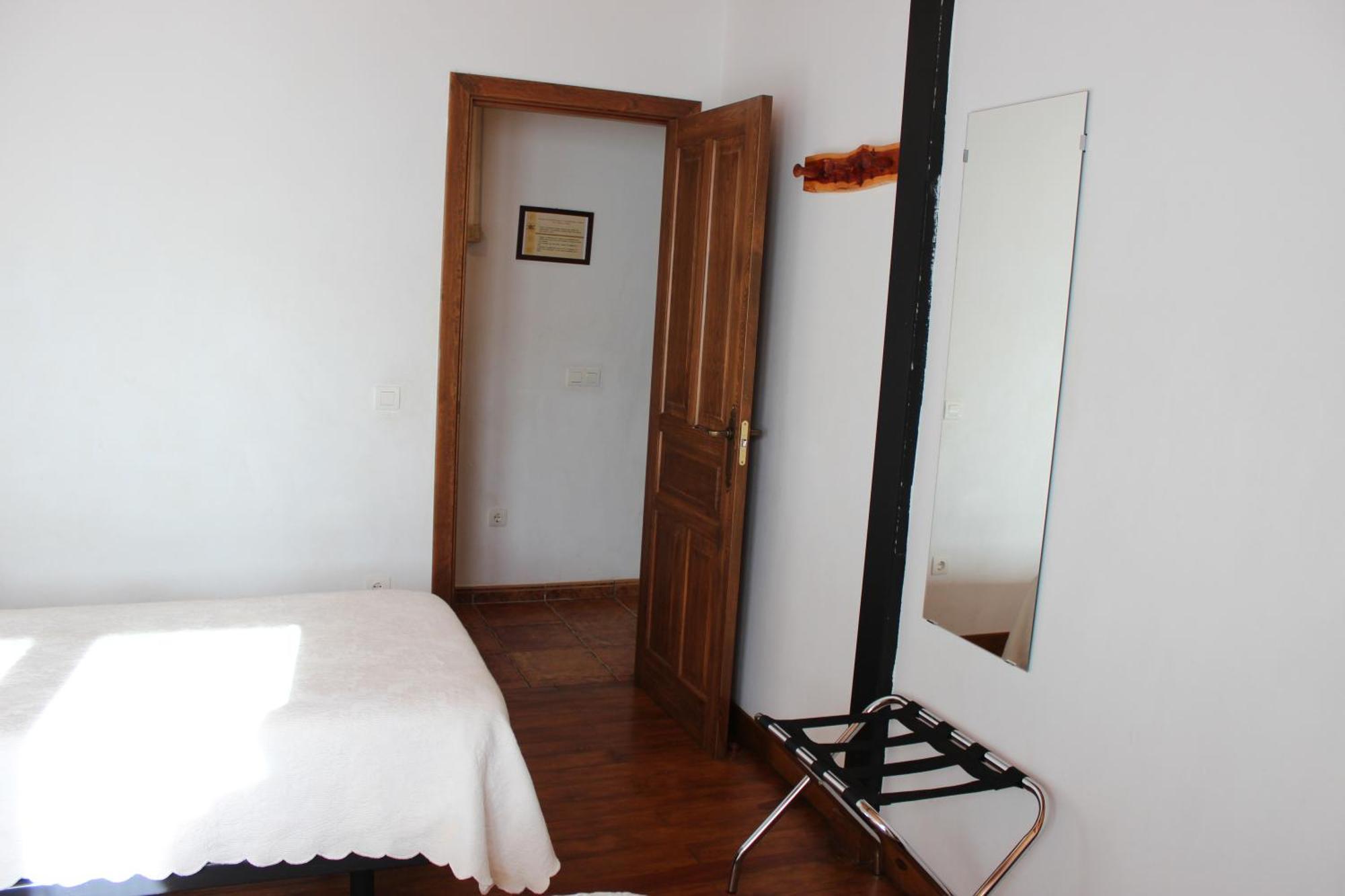 Espeja de San Marcelino La Chimenea De Soria I Y I I旅馆 外观 照片