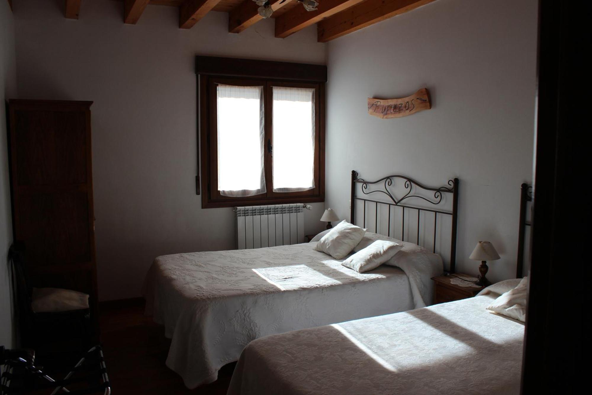Espeja de San Marcelino La Chimenea De Soria I Y I I旅馆 外观 照片